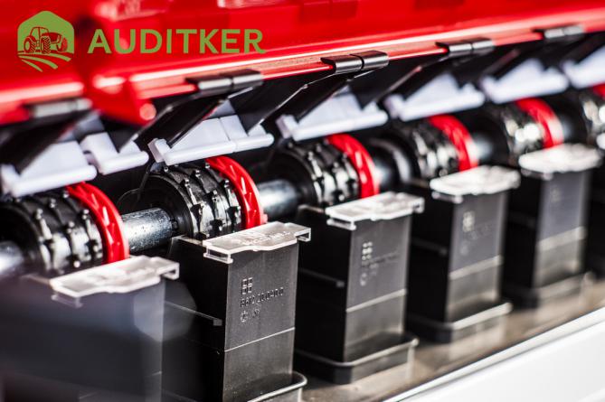 Pöttinger Vitasem 302 Classic AuditKer MTZ Traktor