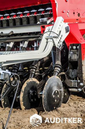 Pöttinger Vitasem 302 Classic AuditKer MTZ Traktor